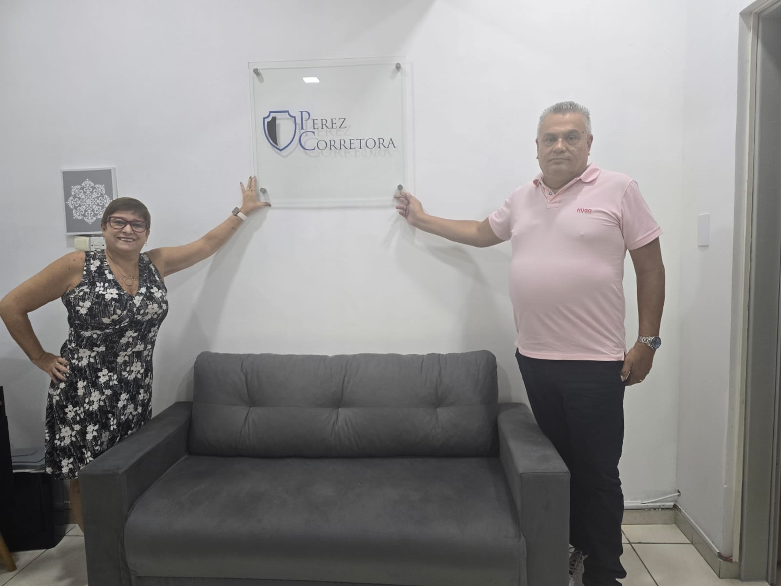 foto dos fundadores da perez corretora